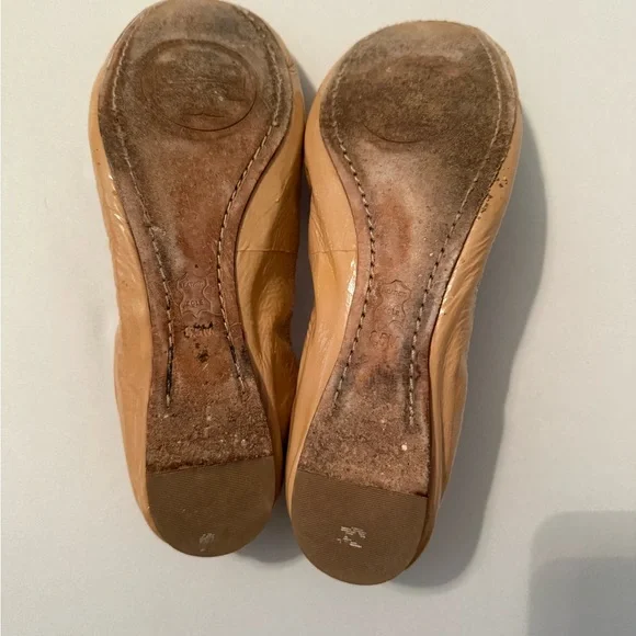 Tory Burch Camel/Tan Patent Leather Travel Flats - Picture 5 of 9